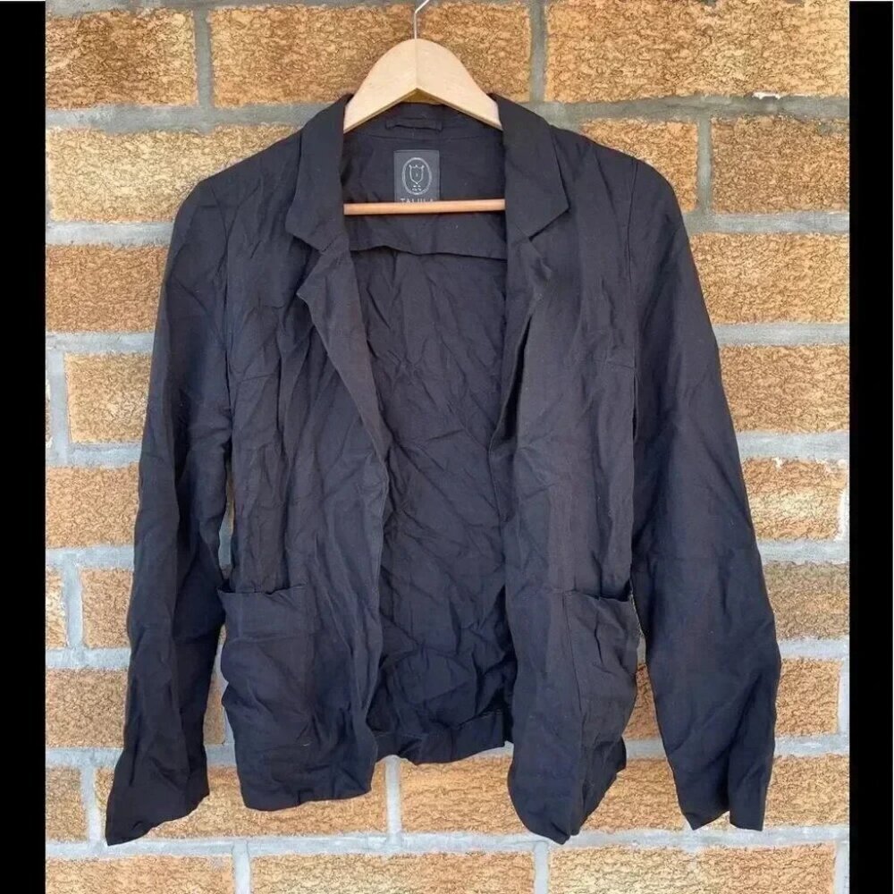 aritzia talula blazer size 2